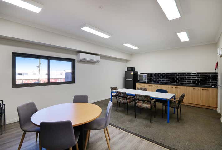 50 Elgee Road Midland WA 6056 - Image 10