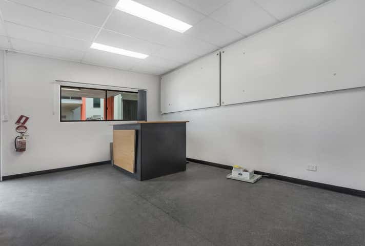 7/12-16 Robart Ct Narangba QLD 4504 - Image 9