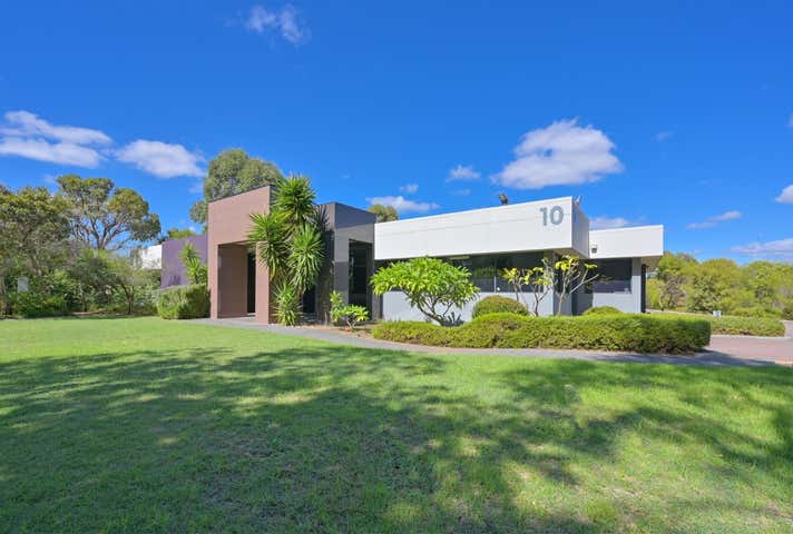 10 Brodie-Hall Drive Bentley WA 6102 - Image 1