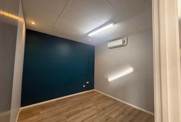 5/6 Torquay Road Pialba QLD 4655 - Image 4