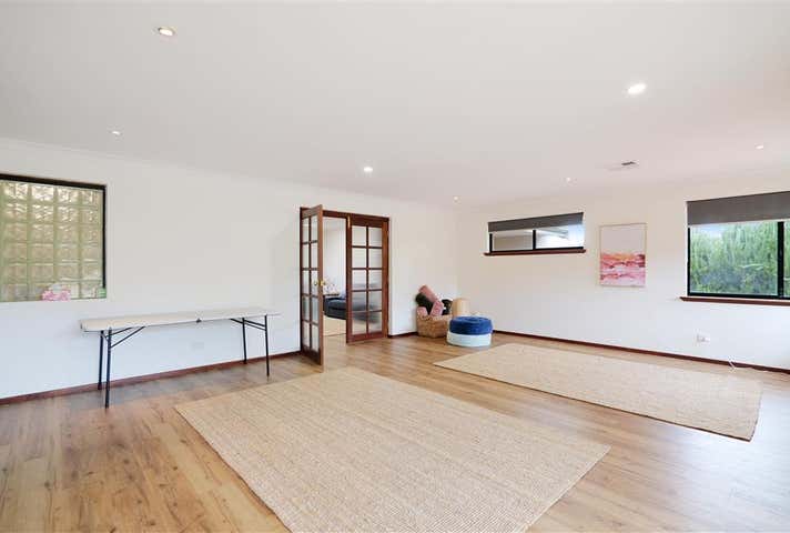 48 Arnisdale Road Duncraig WA 6023 - Image 9