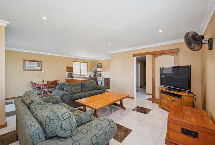 382 South Terrace South Fremantle WA 6162 - Image 10