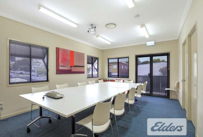 6 Broadway Street Woolloongabba QLD 4102 - Image 2