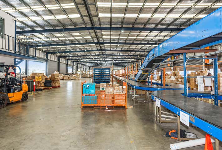 881 Abernethy Road Forrestfield WA 6058 - Image 4