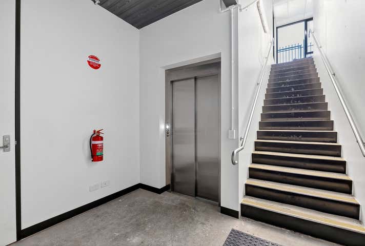 1/18 Cylinders Drive Torquay VIC 3228 - Image 5