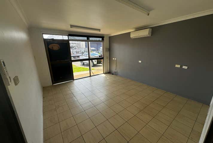 3-5 Muir Street Bungalow QLD 4870 - Image 11