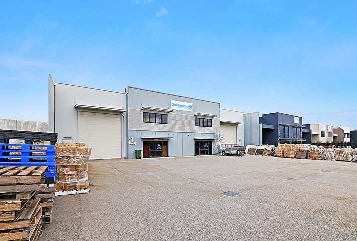 14 Tacoma Circuit Canning Vale WA 6155 - Image 30