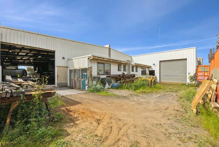 21-23 Cowie Street North Geelong VIC 3215 - Image 4