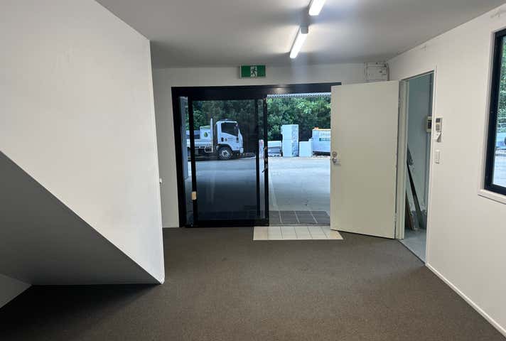 Unit 18, 30 Mudgeeraba Road Mudgeeraba QLD 4213 - Image 8