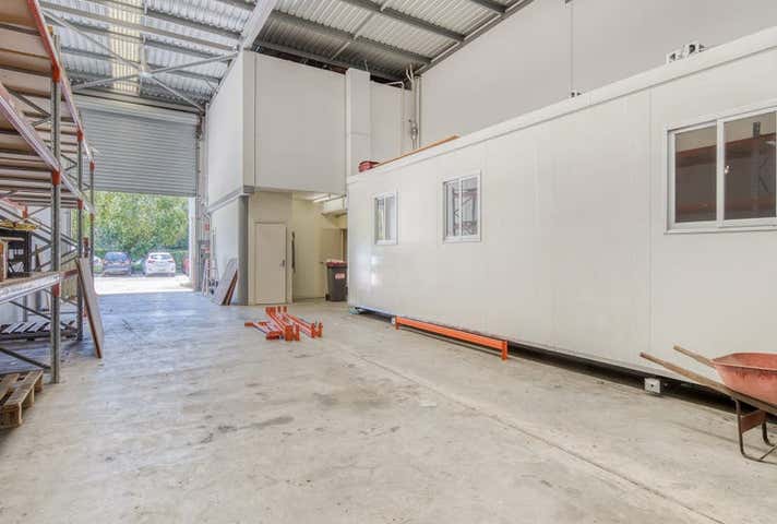 2/36 Curzon Street Tennyson QLD 4105 - Image 11