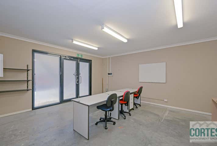 9/29 Biscayne Way Jandakot WA 6164 - Image 4