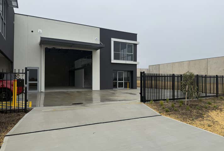 94 GREENWICH PARADE Neerabup WA 6031 - Image 17