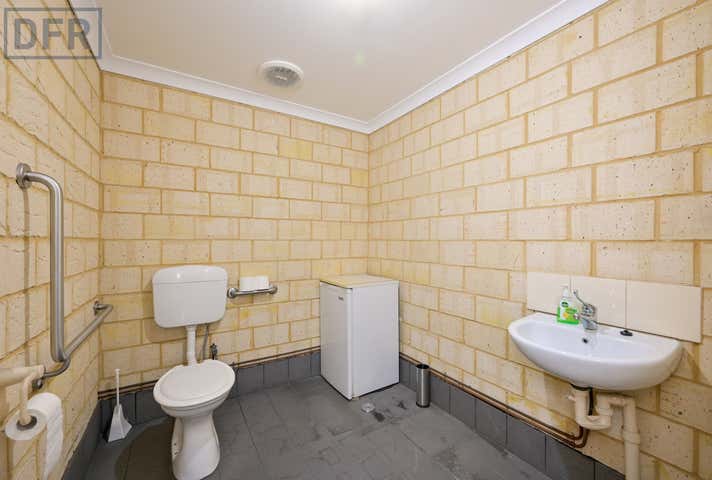 1/12 Helmshore Way Port Kennedy WA 6172 - Image 19