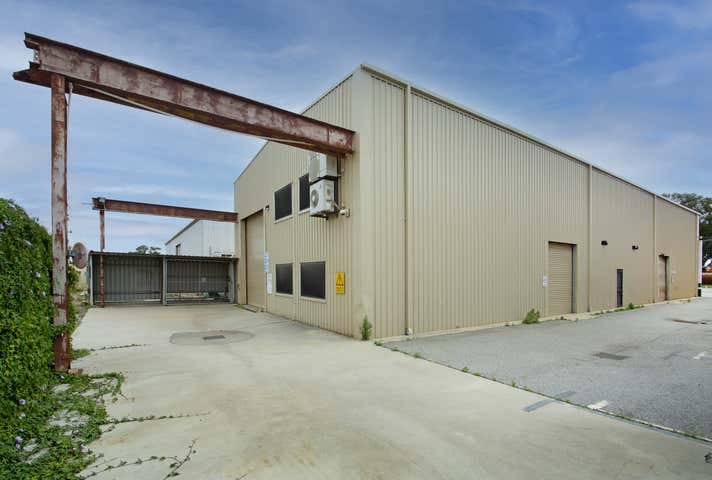 6 Steel Court + 5 Anvil Close South Guildford WA 6055 - Image 11