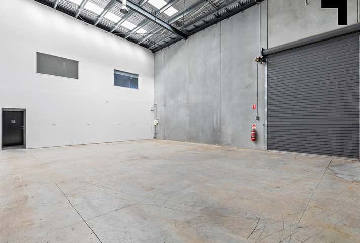 8/82 Gateway Boulevard Epping VIC 3076 - Image 4