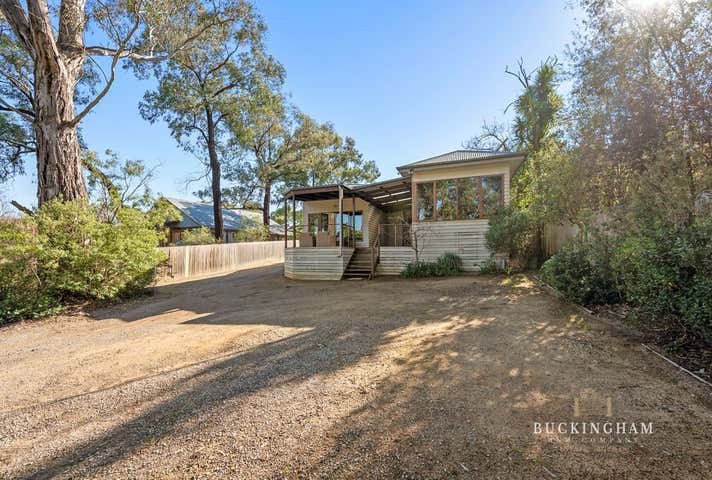 64 Brougham Street Eltham VIC 3095 - Image 13