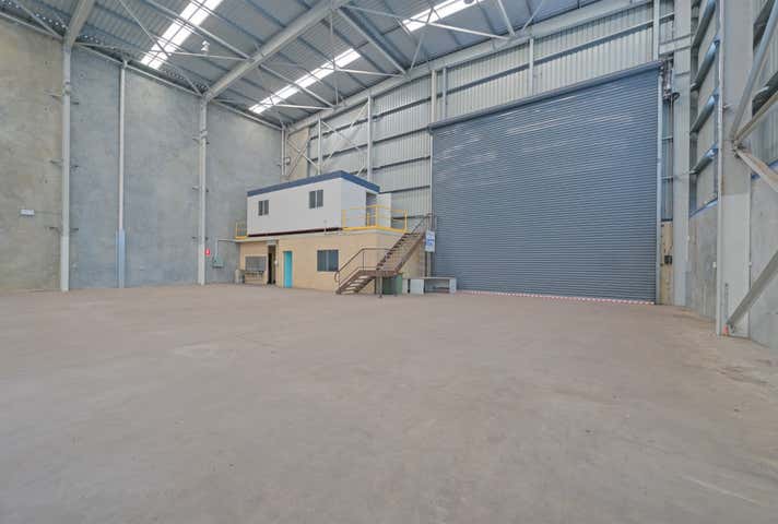 3 Evinrude Bend East Rockingham WA 6168 - Image 8