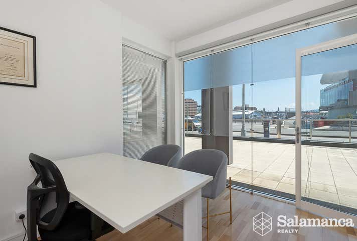 2/1 Castray Esplanade Battery Point TAS 7004 - Image 13