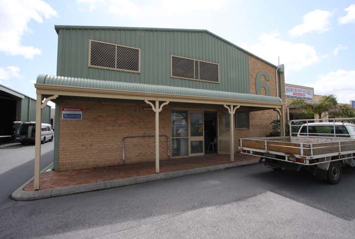 6 Rothschild Place Midvale WA 6056 - Image 2