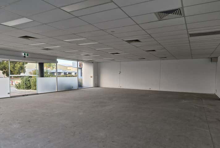 80 BELGRAVIA STREET Belmont WA 6104 - Image 6