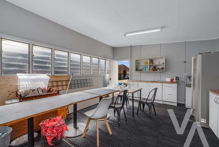 8/10 William Street Adamstown NSW 2289 - Image 3
