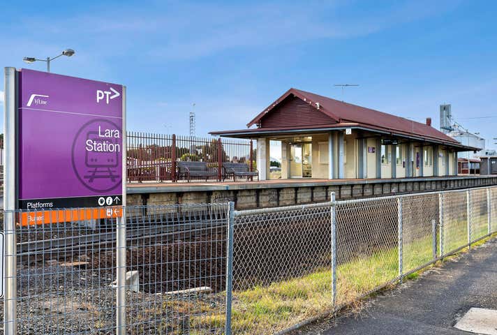 2/24 Hicks Street Lara VIC 3212 - Image 6