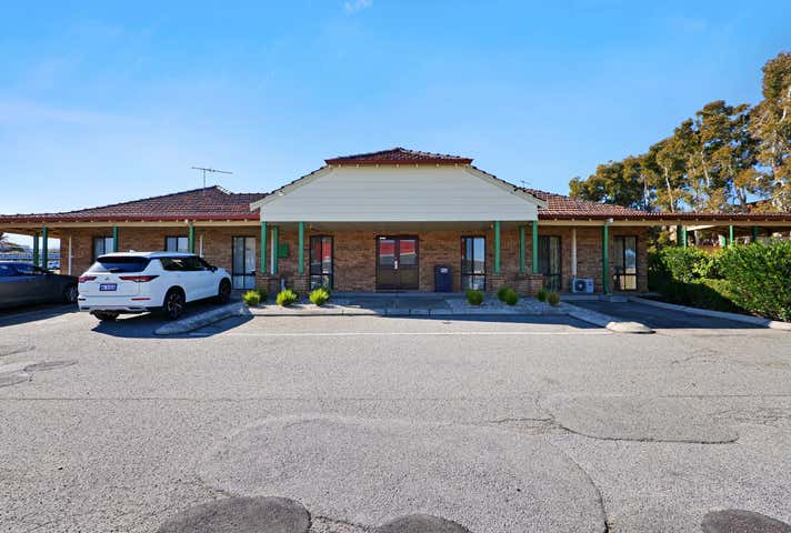 26 Prindiville Drive Wangara WA 6065 - Image 2