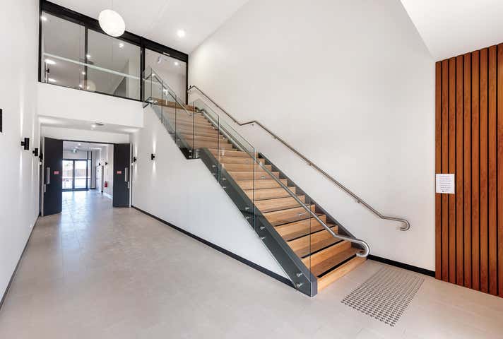 6/1060 Thompsons Road Cranbourne West VIC 3977 - Image 3