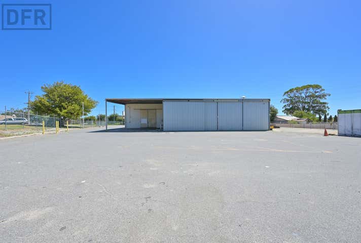 436 Carrington Street Hamilton Hill WA 6163 - Image 7