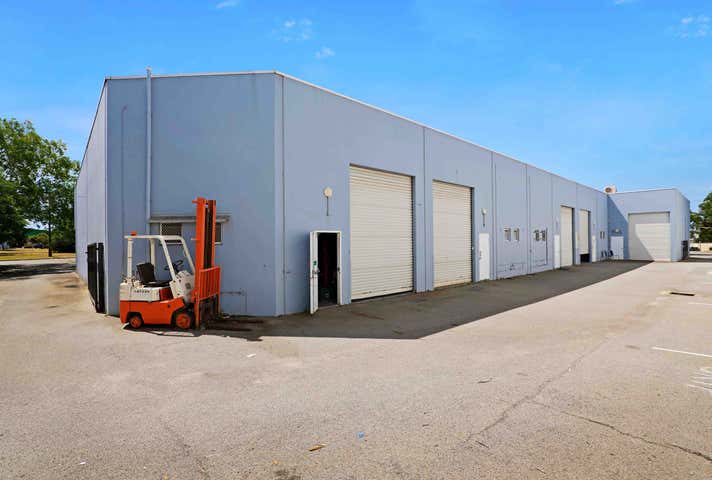 6/13-17 Sorbonne Crescent Canning Vale WA 6155 - Image 15