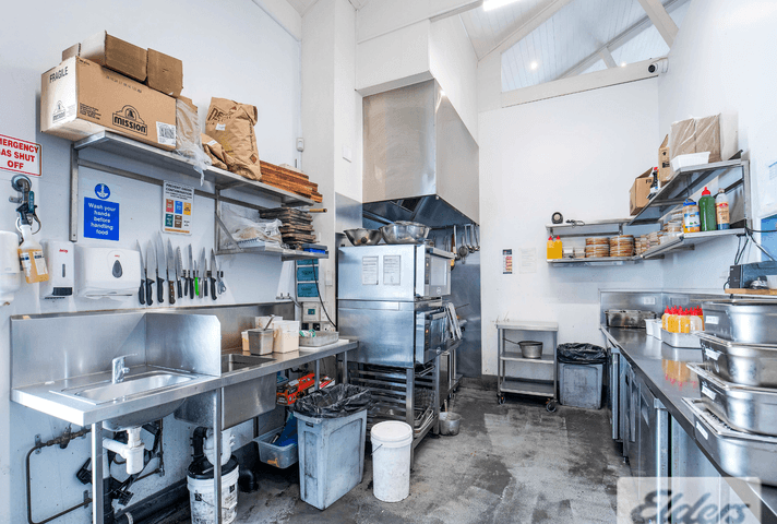 73 Rainbow Street Sandgate QLD 4017 - Image 10