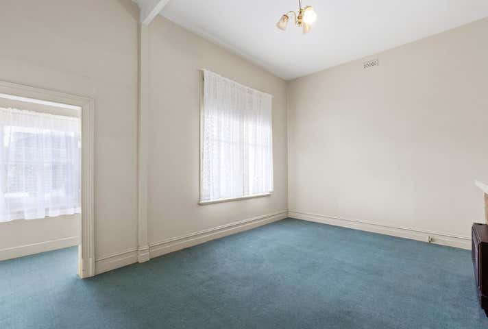 9 Retreat Road Newtown VIC 3220 - Image 7