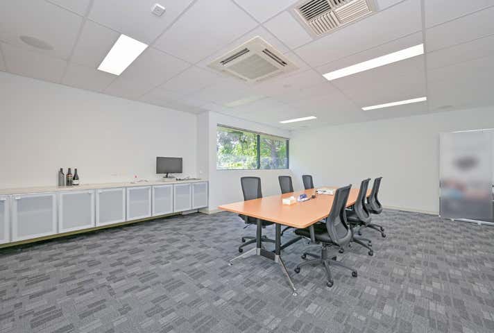 10 Brodie-Hall Drive Bentley WA 6102 - Image 8