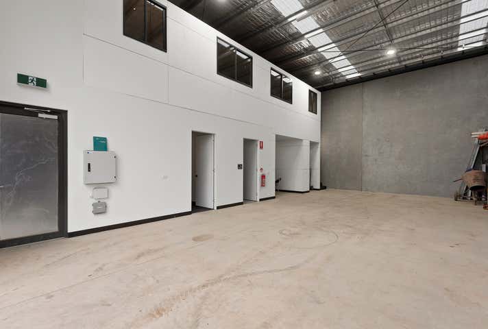 Unit 7, 6-8 Kadak Place Breakwater VIC 3219 - Image 4