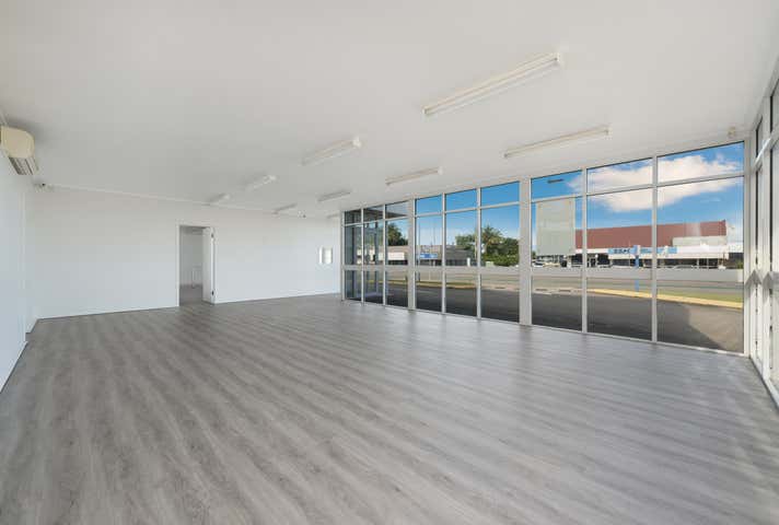 Shop 2, 263 Charters Towers Road Mysterton QLD 4812 - Image 5