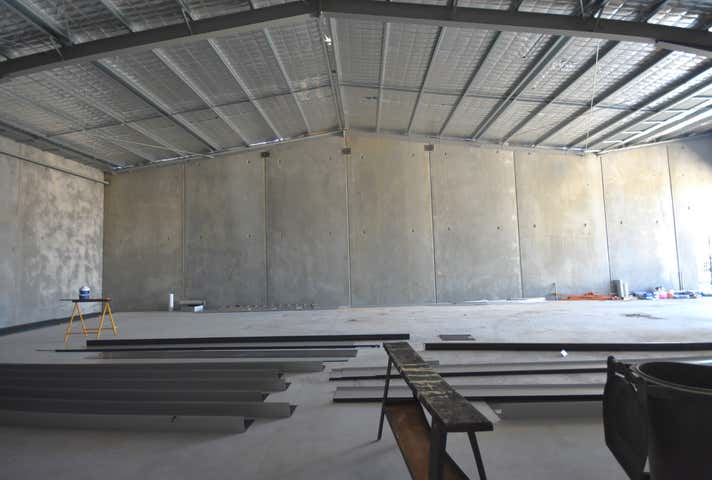 4/111 Kaitlers Road Lavington NSW 2641 - Image 6