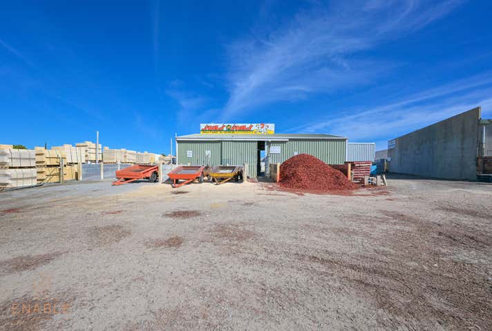 15 & 17 Fielden Way Port Kennedy WA 6172 - Image 9
