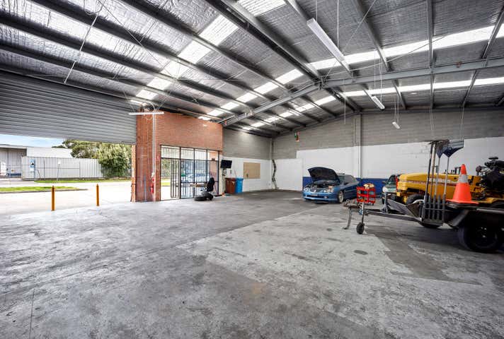 5/31 Rushdale Street Knoxfield VIC 3180 - Image 4