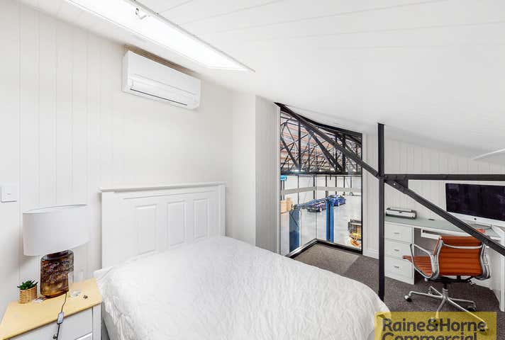 25 Hayward Street Stafford QLD 4053 - Image 13