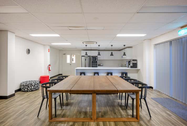 33 Abernethy Road Belmont WA 6104 - Image 12