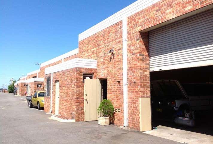 Unit 4, 33 Buckingham Dr Wangara WA 6065 - Image 4