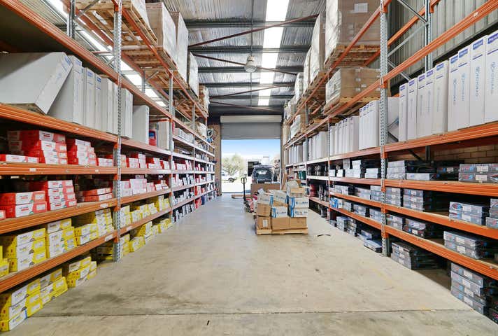 4 Atlas Court Welshpool WA 6106 - Image 3