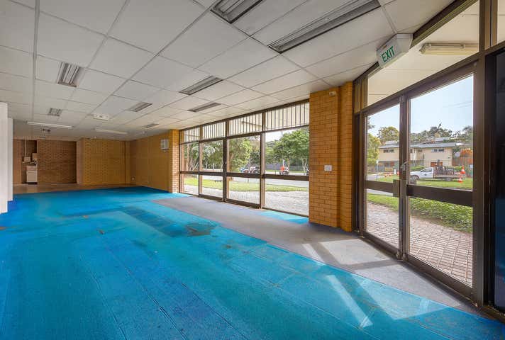 1/290 Dawson Parade Arana Hills QLD 4054 - Image 3