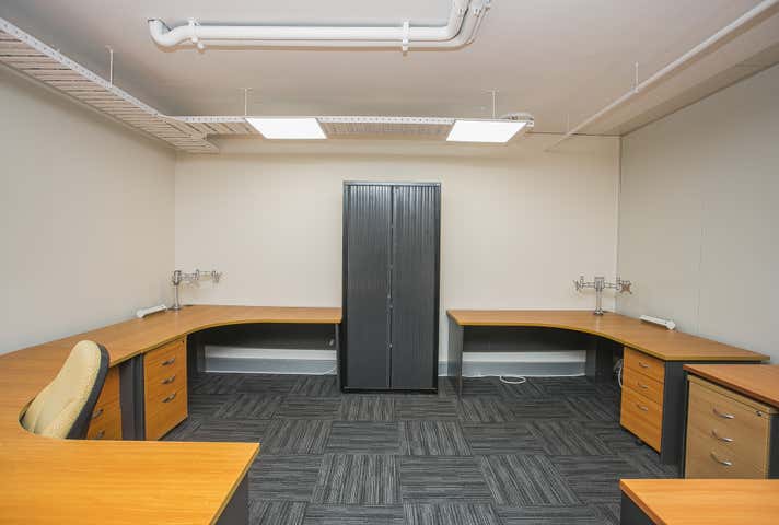 Unit 2, 12 Buckingham Dr Wangara WA 6065 - Image 7