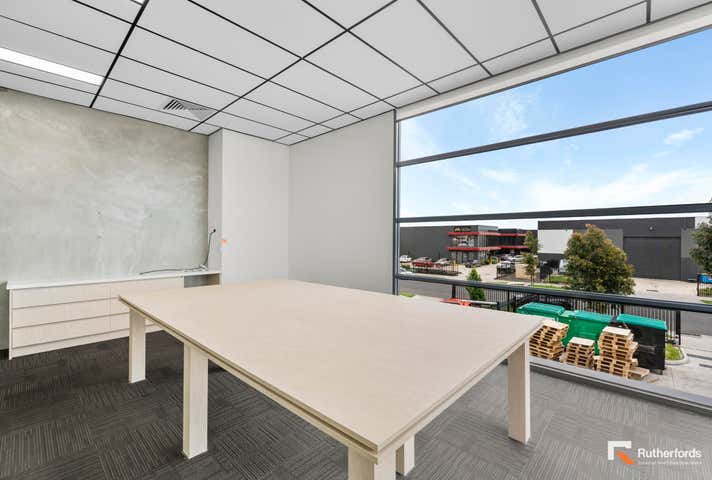 19 Quinlan Road Epping VIC 3076 - Image 13