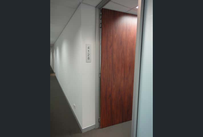 4128/834 Pittwater Road Dee Why NSW 2099 - Image 2