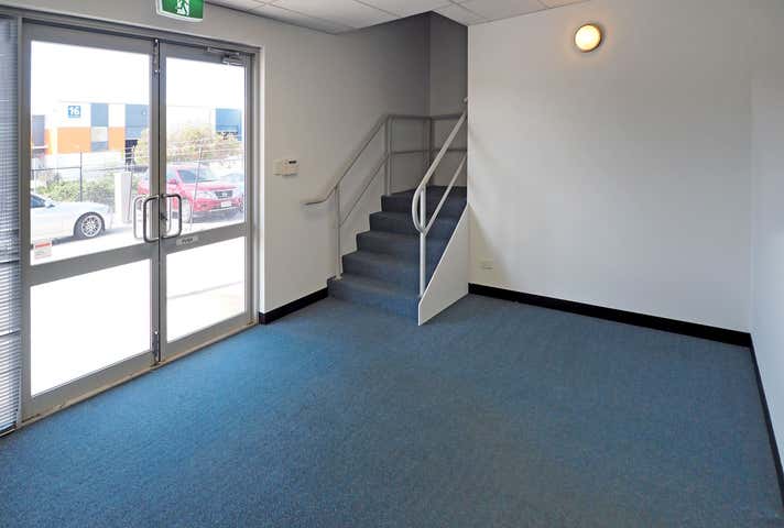 21 Colin Jamieson Drive Welshpool WA 6106 - Image 7