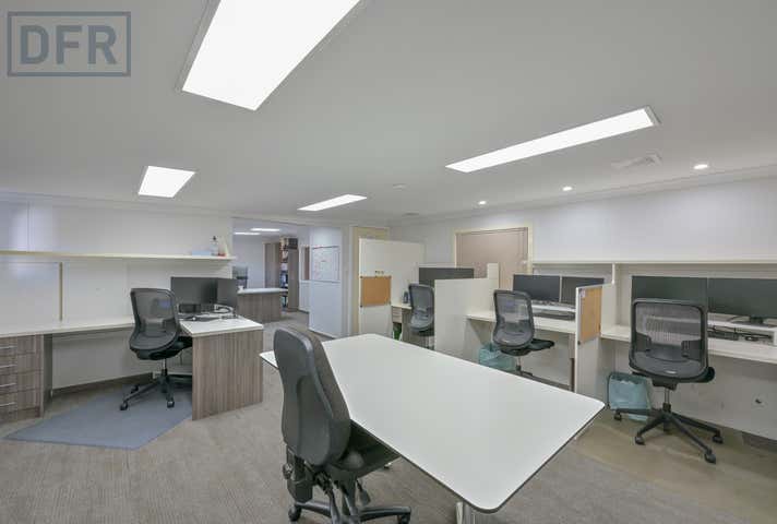 33 Morgan Street Rockingham WA 6168 - Image 24