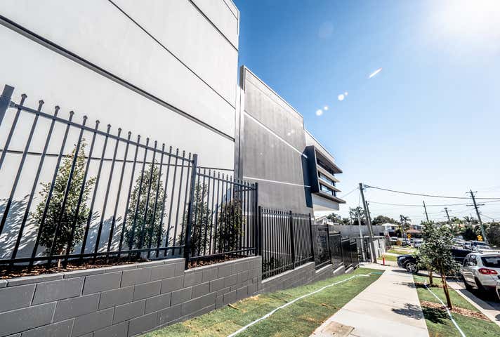 8-10 Avalon Parade Miami QLD 4220 - Image 8