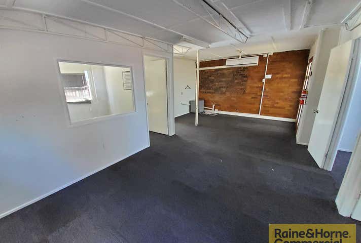 3/6 Corrie Street Chermside QLD 4032 - Image 3